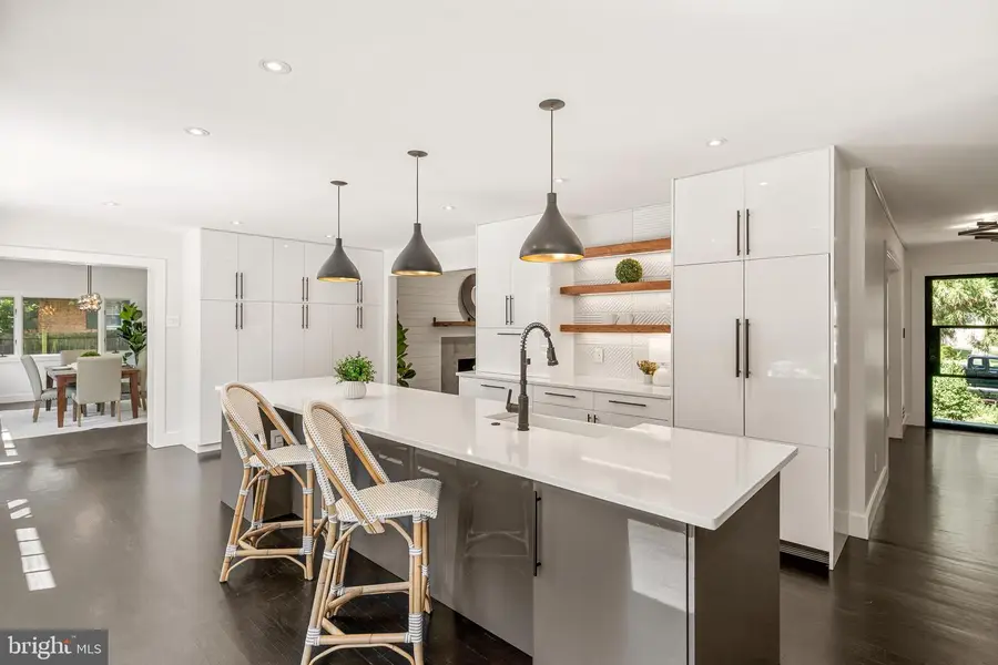 9013 Beatty Dr, Alexandria, VA 22308 - #3