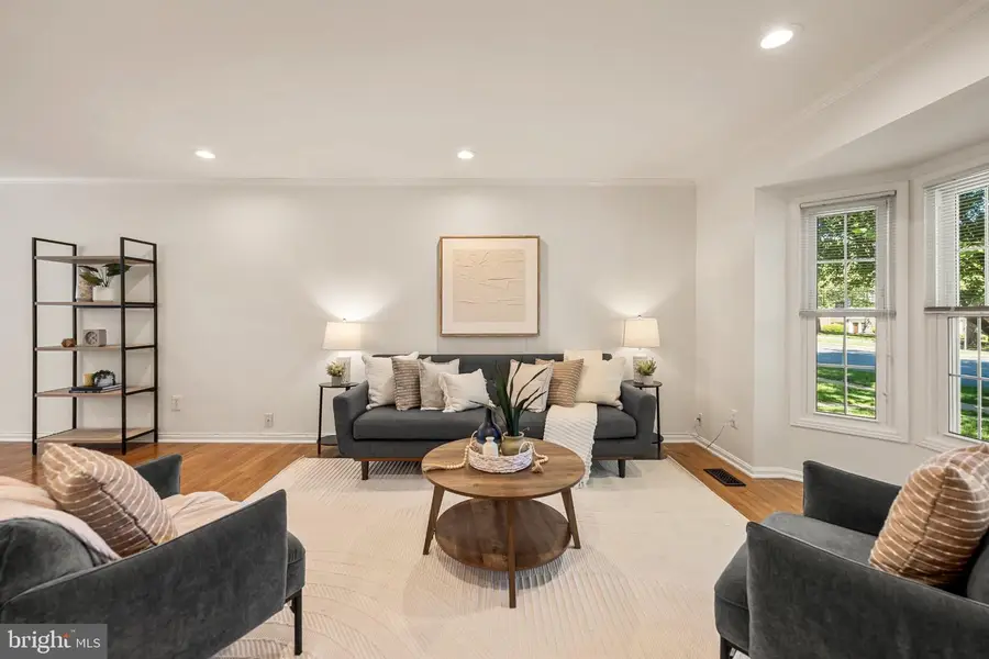 8413 Forrester Blvd, Springfield, VA 22152 - #2