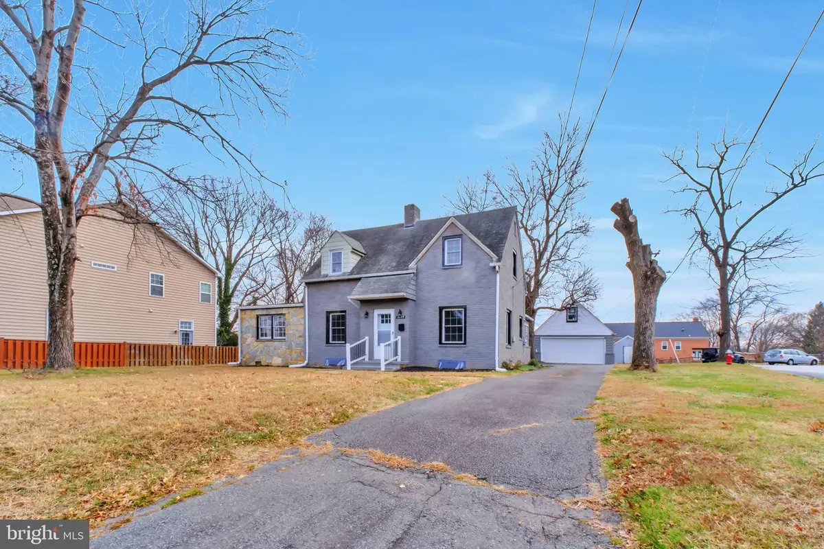 3509 Annandale Rd, Annandale, VA 22003 - #1