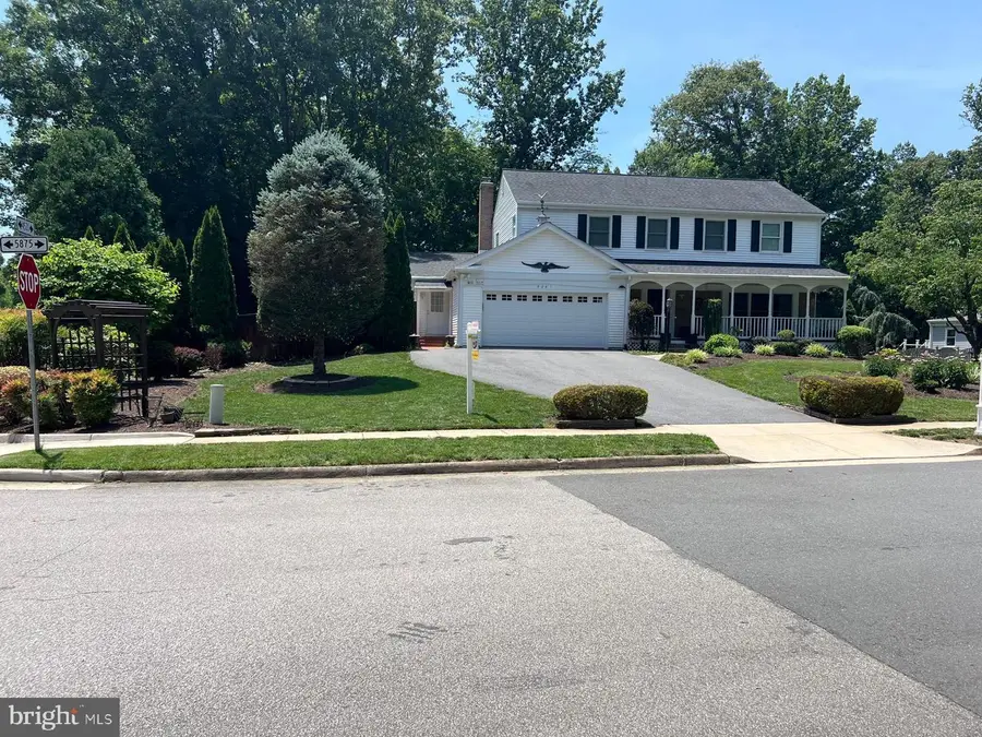 9201 Beachway Ln, Springfield, VA 22153 - #3