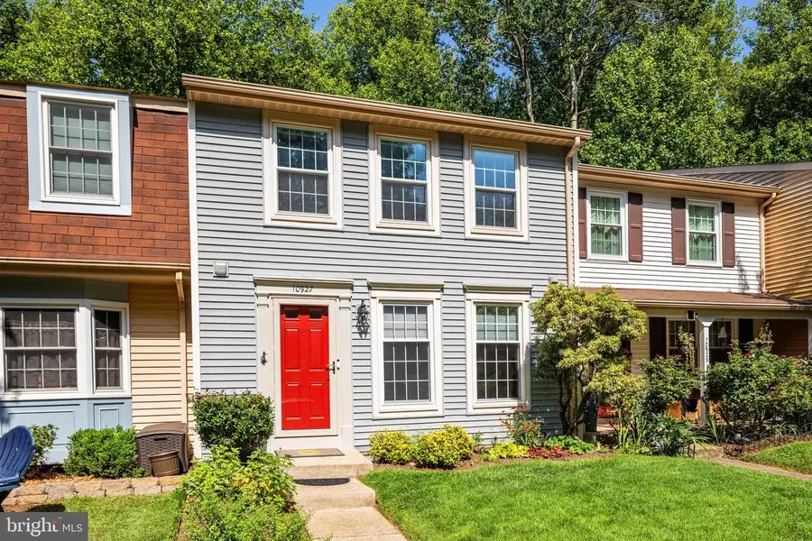 10927 Harpers Square Ct, Reston, VA 20191 - #2