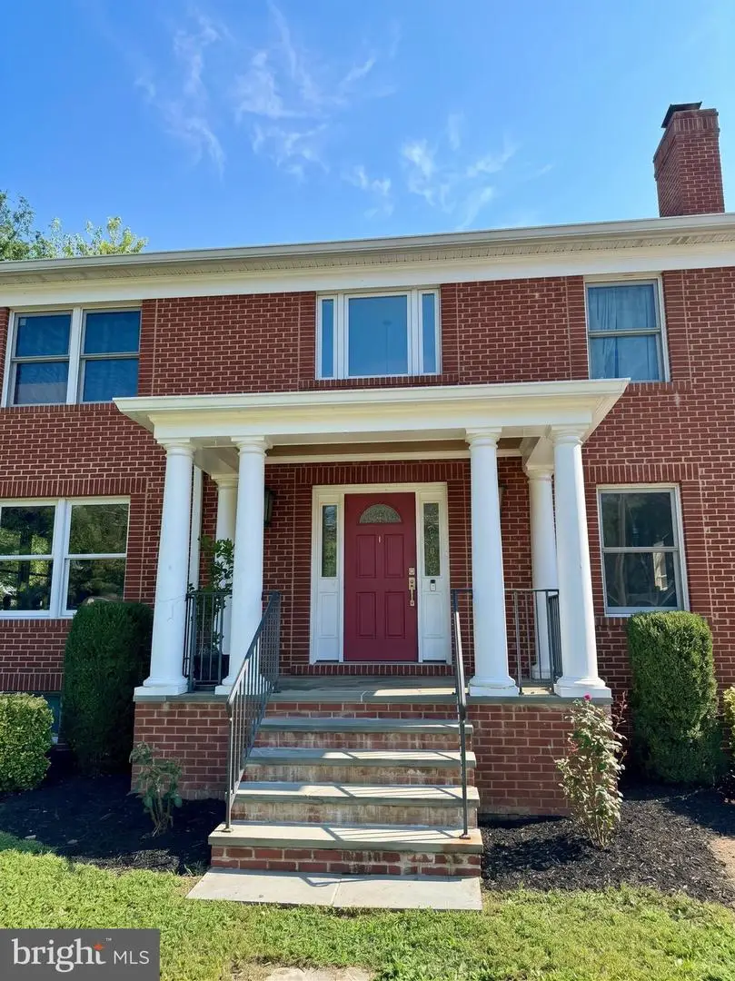 6268 Wills St, Alexandria, VA 22310 - #3