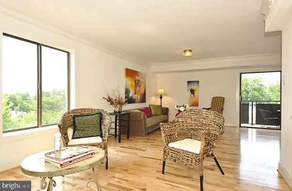 6001 Arlington Boulevard #816, FALLS CHURCH, VA 22044
