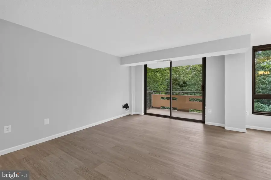 1808 Old Meadow Rd #601, McLean, VA 22102 - #3