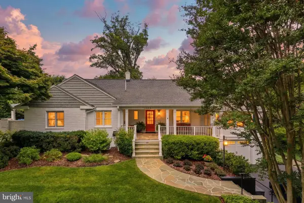 1622 Forest Ln, MCLEAN, VA 22101