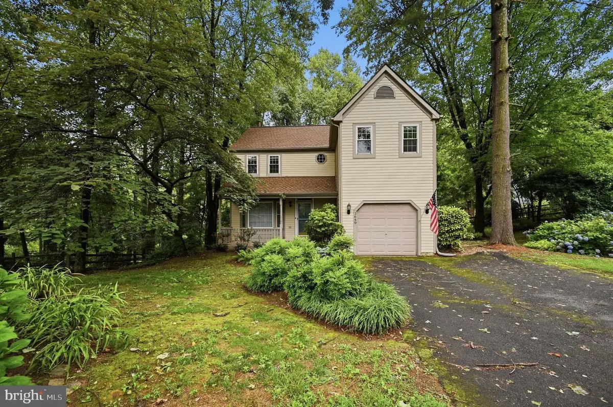 1649 Bennington Hollow Ln, Reston, VA 20194 - #1