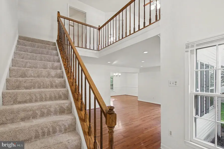 6570 Rockland Dr, Clifton, VA 20124 - #3