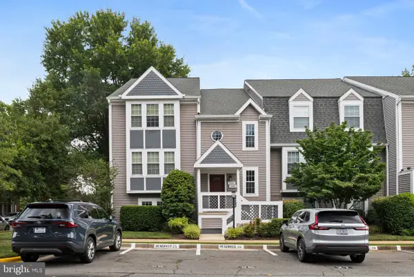 12888 Grays Pointe Rd #a, FAIRFAX, VA 22033
