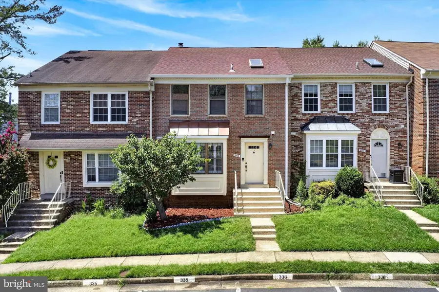 3952 Rosebay Ct, Fairfax, VA 22033 - #2