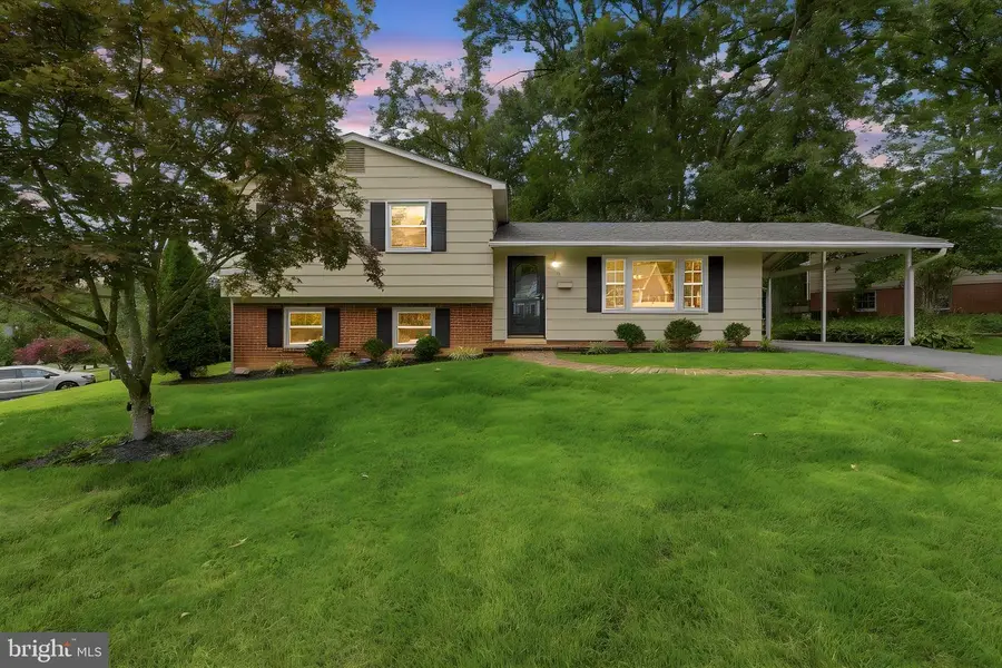 4414 Glenn Rose St, Fairfax, VA 22032 - #3