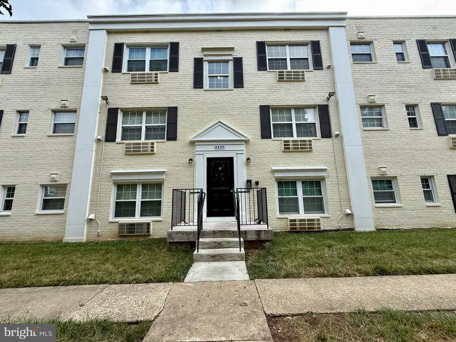 2237 Farrington Ave #06-101, Alexandria, VA 22303 - #2