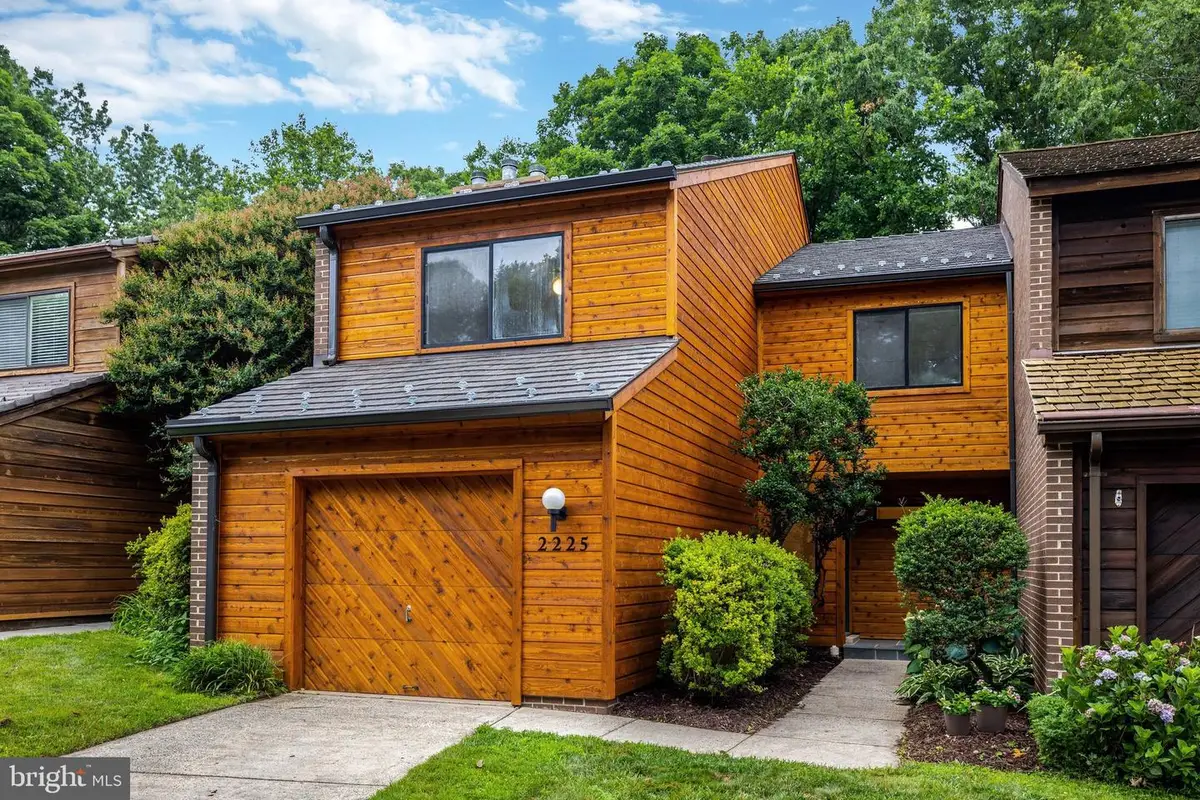 2225 Cedar Cove Ct, Reston, VA 20191 - #1