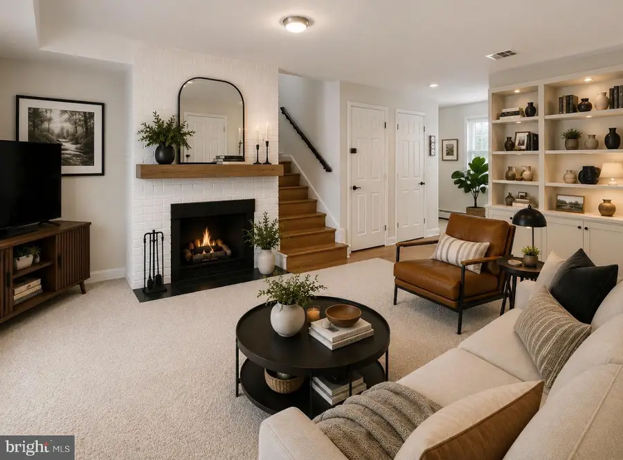 12012 Canter Ln, Reston, VA 20191 - #3