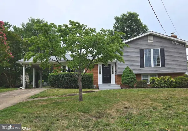 5906 King James Dr, ALEXANDRIA, VA 22310