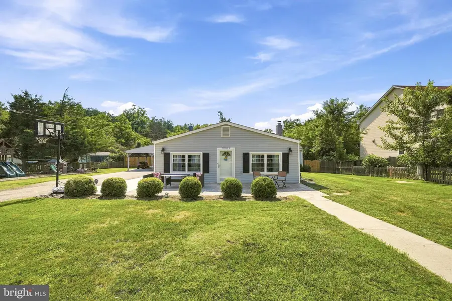 10512 Belmont Blvd, Lorton, VA 22079 - #3