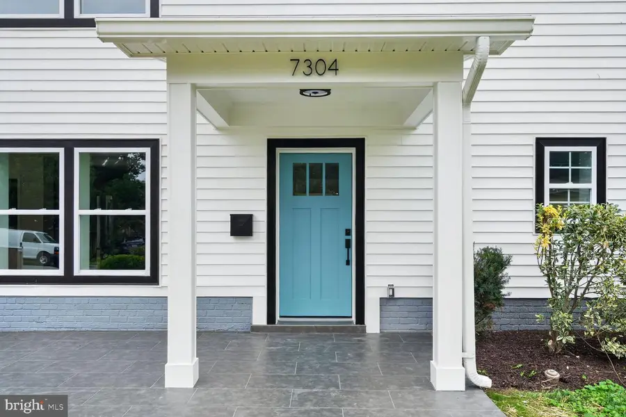 7304 Dickenson St, Springfield, VA 22150 - #2