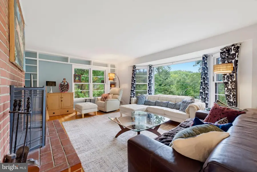 7207 Fort Hunt Rd, Alexandria, VA 22307 - #2