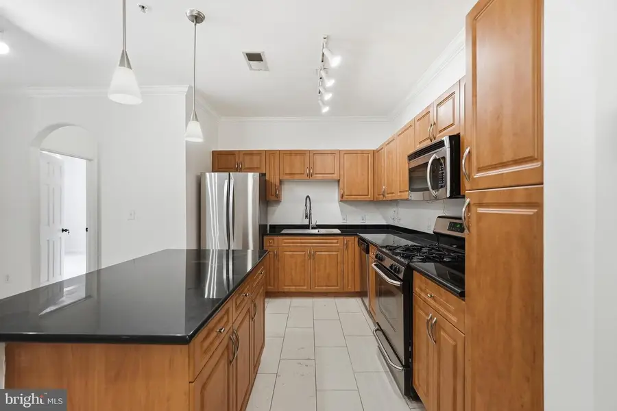 12933 Centre Park Cir #201, Herndon, VA 20171 - #2