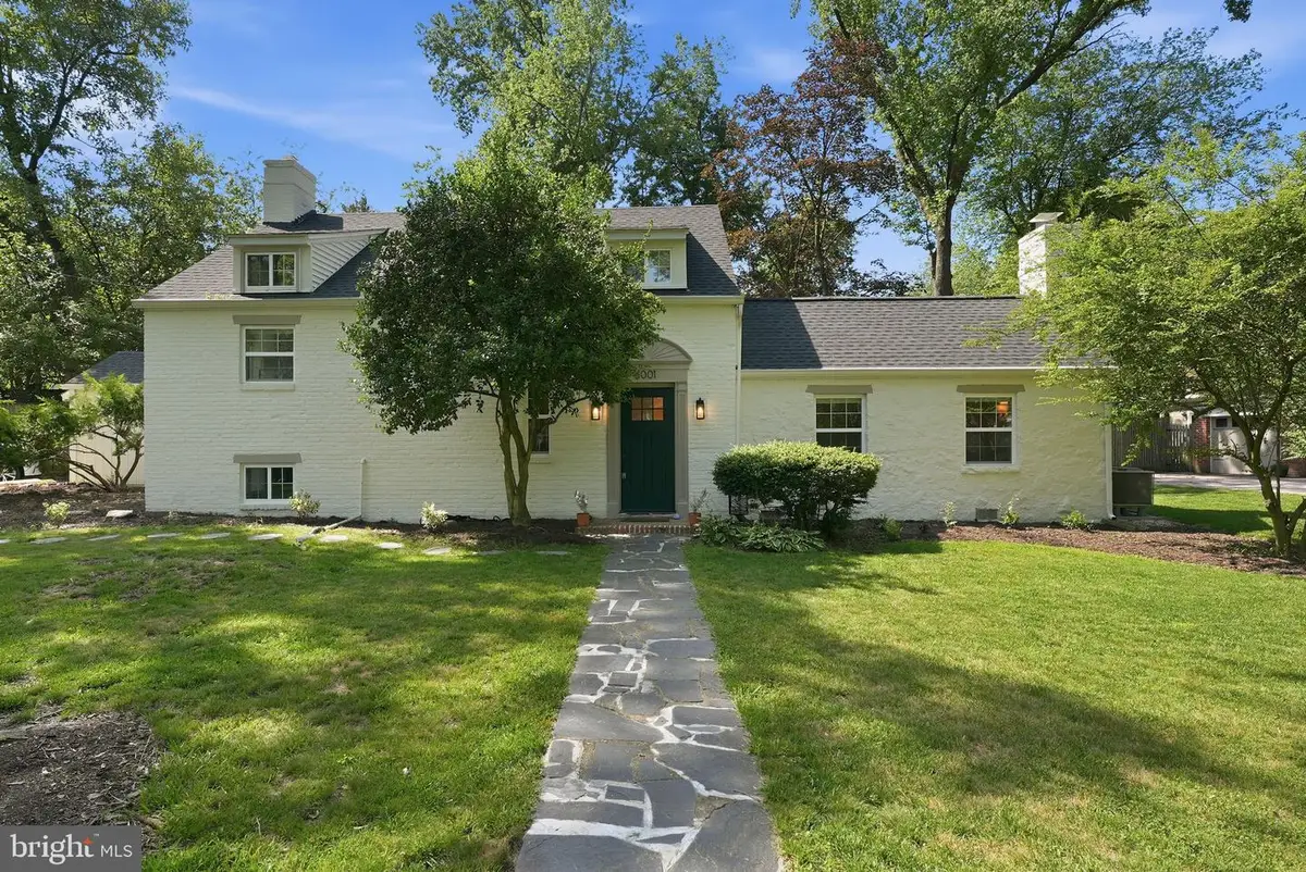 6001 Beech Tree Dr, Alexandria, VA 22310 - #1