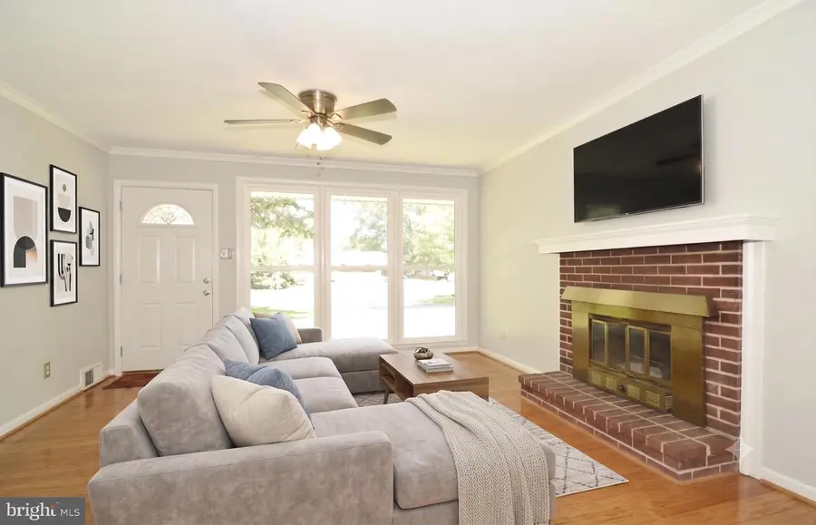 6216 Climbhill Rd, Alexandria, VA 22310 - #2