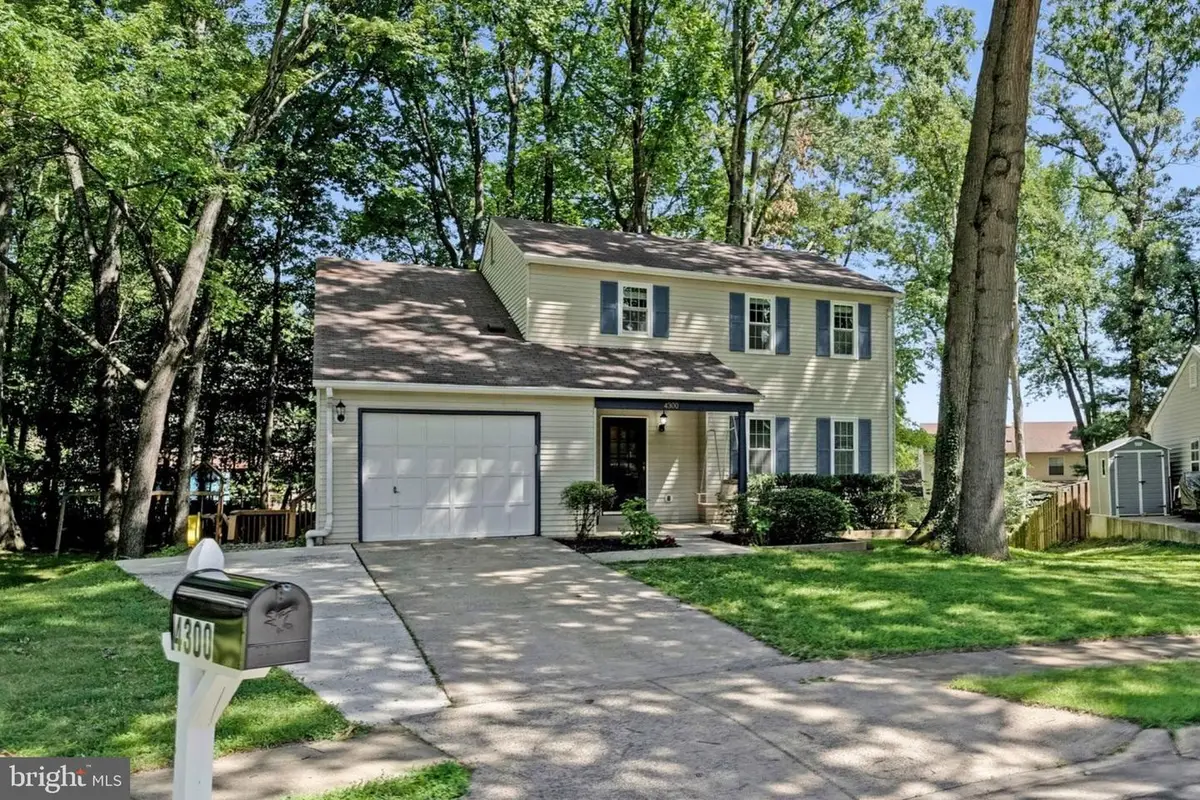 4300 Tartan Oak Ct, Fairfax, VA 22032 - #1