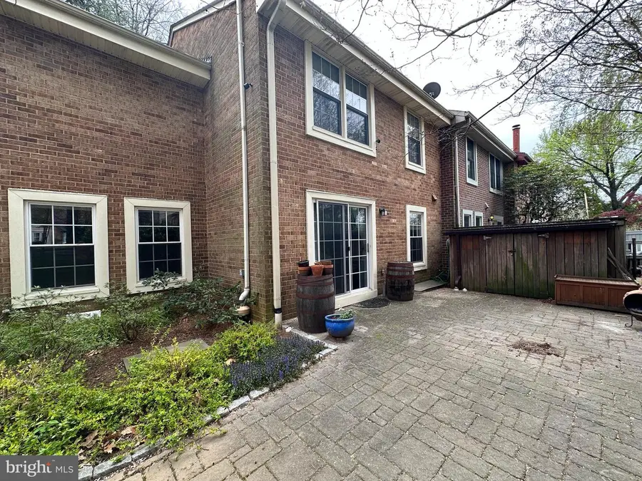 2172 Golf Course Dr, Reston, VA 20191 - #3