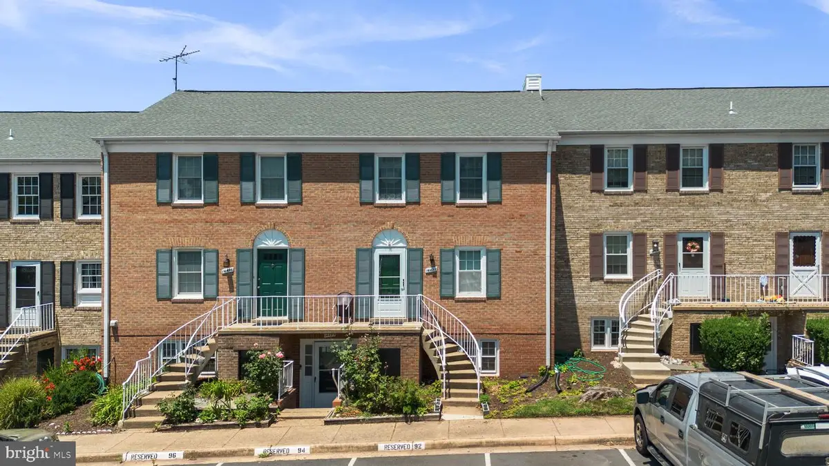 14492 Rustling Leaves Ln #117c, Centreville, VA 20121 - #1