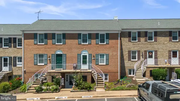 14492 Rustling Leaves Ln #117c, CENTREVILLE, VA 20121