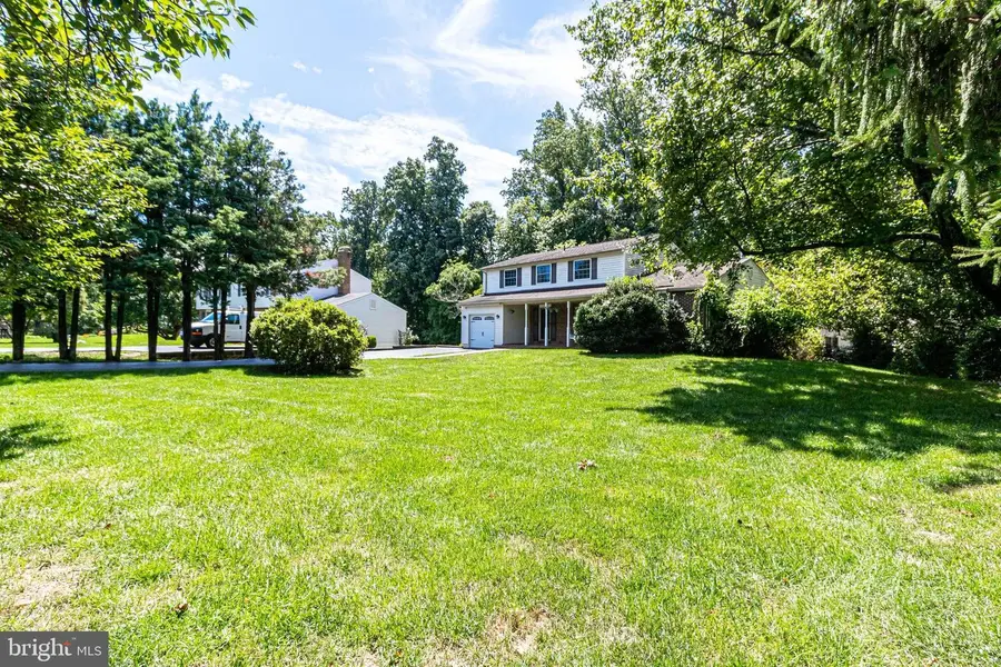 10507 Cavalcade St, Great Falls, VA 22066 - #2