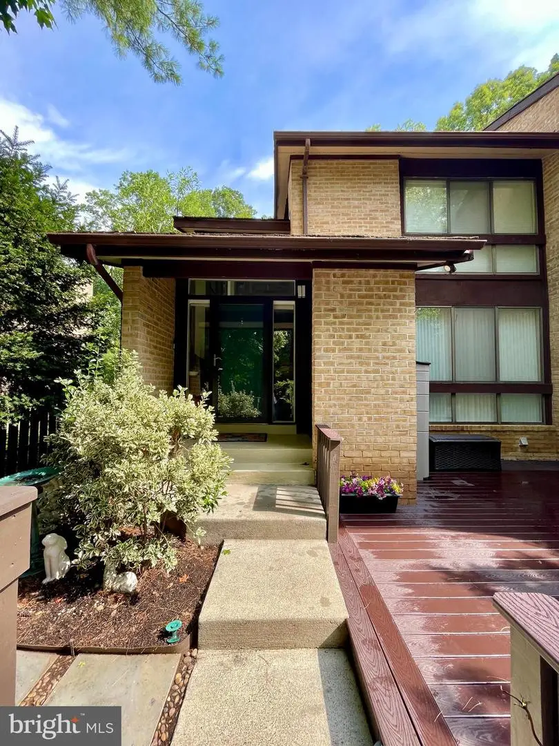 11310 Dockside Cir, Reston, VA 20191 - #2
