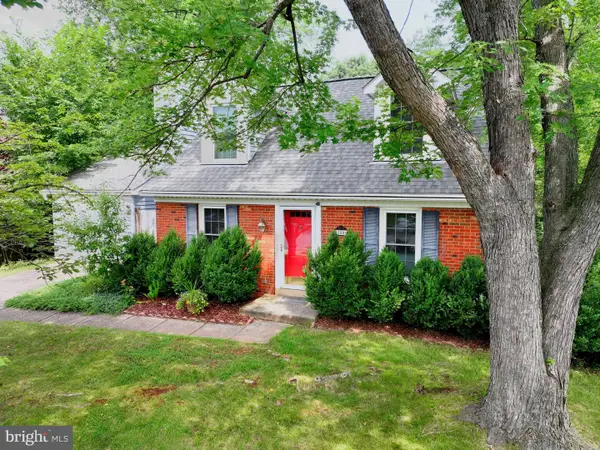 12806 Fantasia Dr, HERNDON, VA 20170