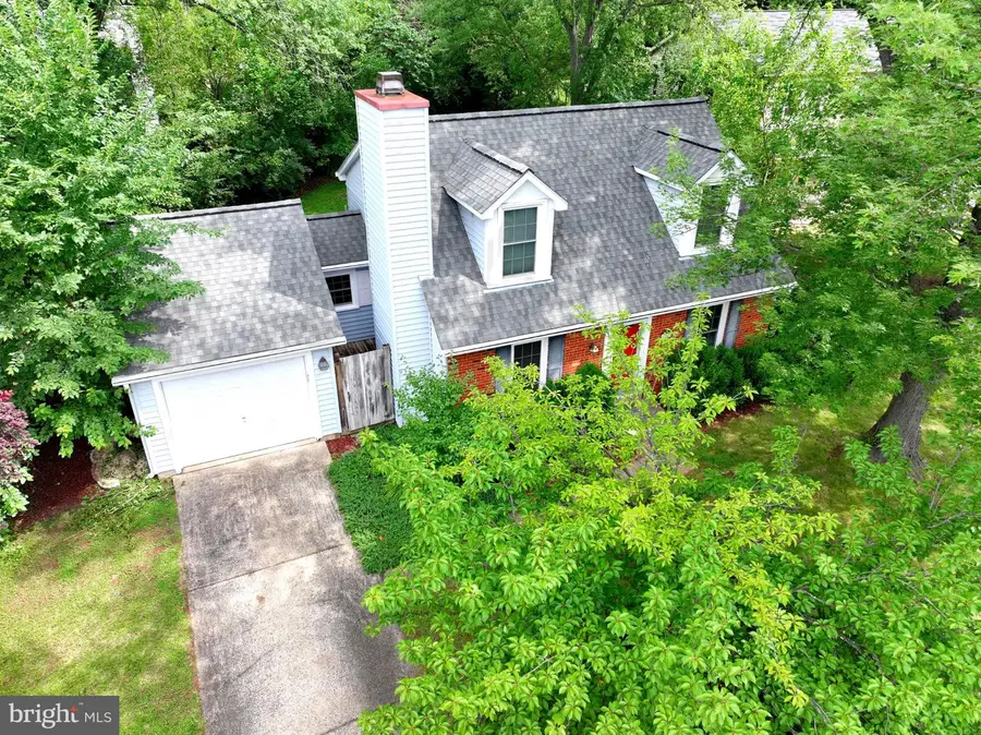 12806 Fantasia Dr, Herndon, VA 20170 - #2