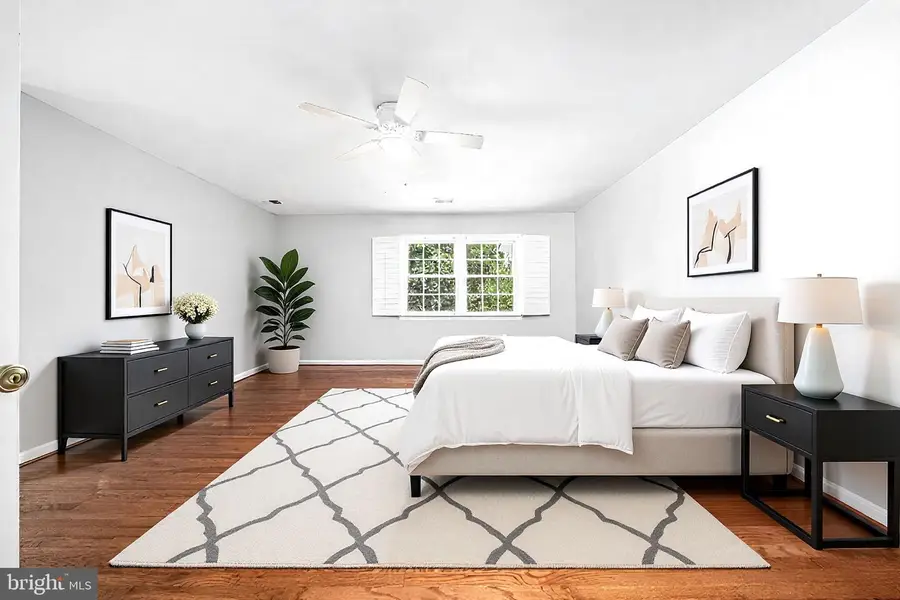 7308 Aynsley Ln, McLean, VA 22102 - #3