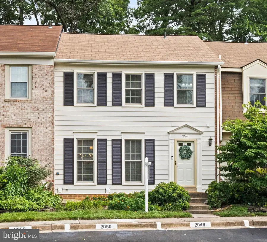 9664 Masterworks Dr, Vienna, VA 22181 - #2