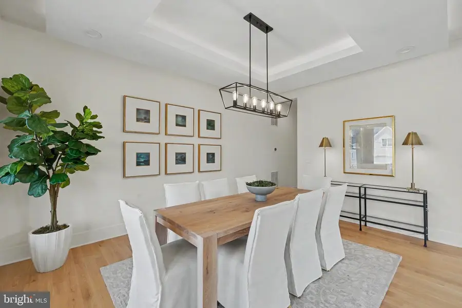 6821 Dean Dr, McLean, VA 22101 - #3