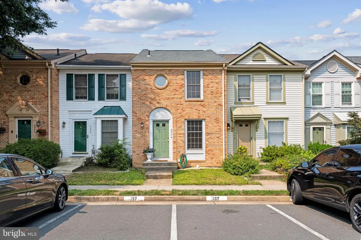 6528 Skylemar Trl, Centreville, VA 20121 - #1