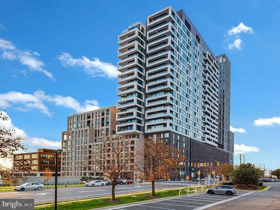 1650 Silver Hill Dr #1010, McLean, VA 22102 - #1
