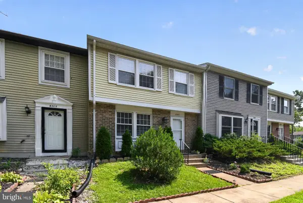 8307 Pondside Ter, ALEXANDRIA, VA 22309