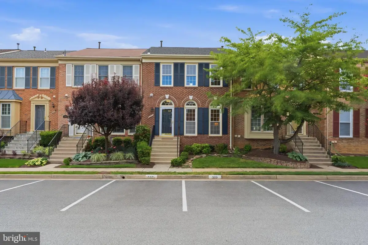 6240 Walkers Croft Way, Alexandria, VA 22315 - #1