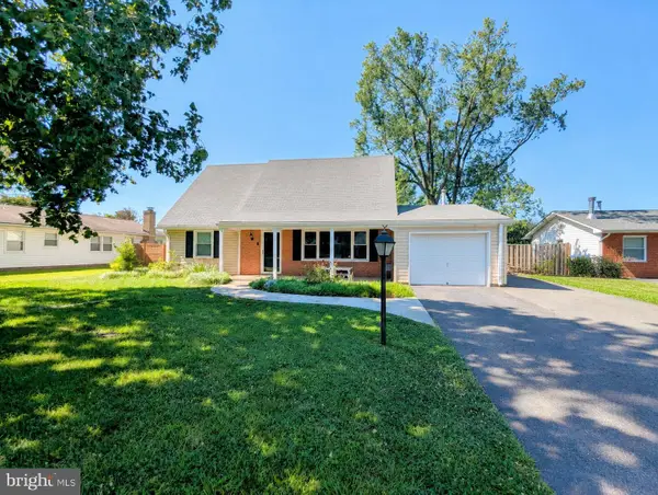 13151 Pavilion Ln, FAIRFAX, VA 22033