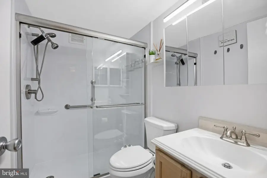 3101 S Manchester St #510, Falls Church, VA 22044 - #3
