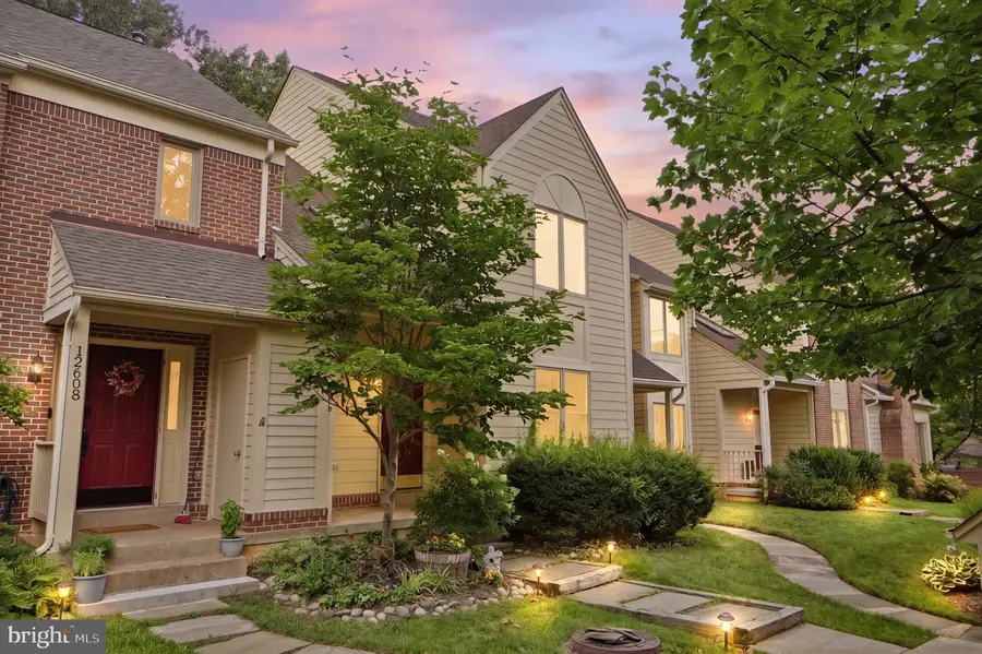 12606 Victoria Station Ct, Fairfax, VA 22033 - #2