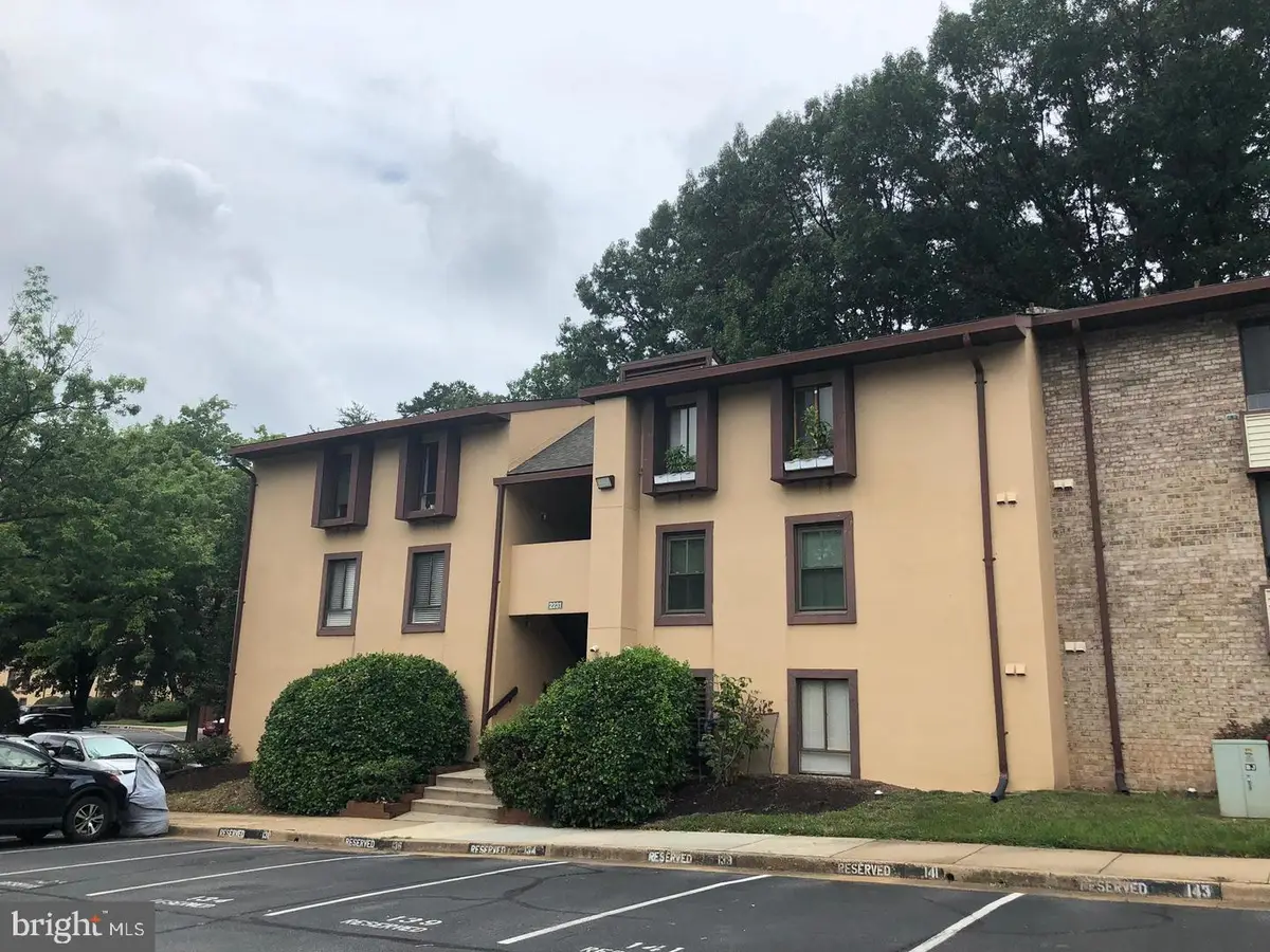 2231 Castle Rock Sq #11c, Reston, VA 20191 - #1