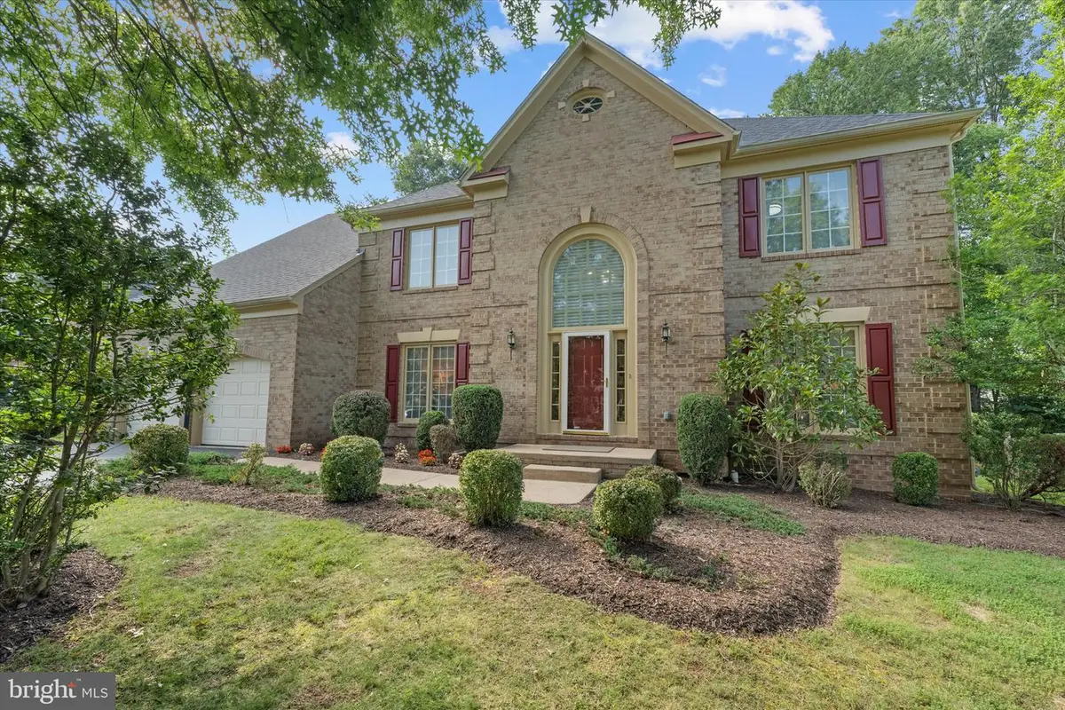 15094 Wetherburn Dr, Centreville, VA 20120 - #1