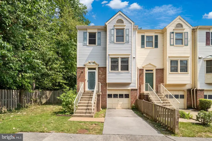 3701 Roxbury Ln, Alexandria, VA 22309 - #2