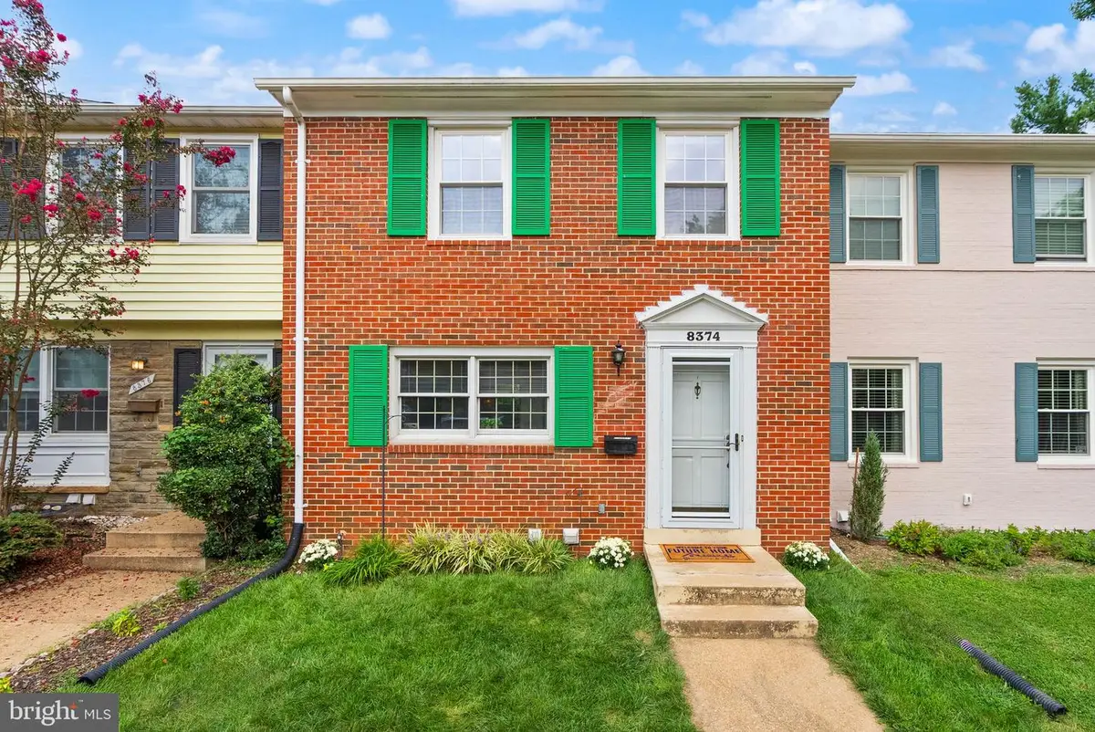 8374 Glastonbury Ct, Annandale, VA 22003 - #1