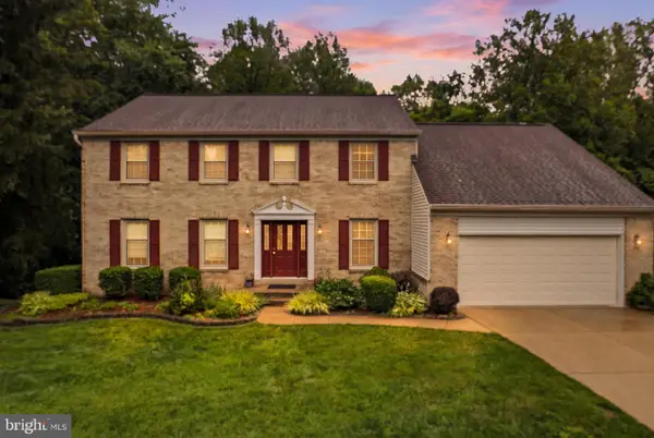 10159 Wavell Rd, FAIRFAX, VA 22032
