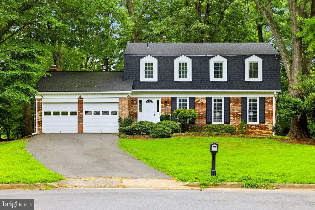 9811 Vertain Ct, Fairfax, VA 22032 - #1