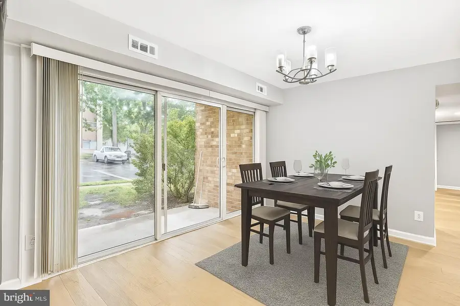 8001 Chanute Pl #5, Falls Church, VA 22042 - #3