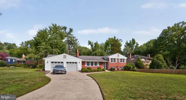 1915 Shannon Ct, ALEXANDRIA, VA 22306